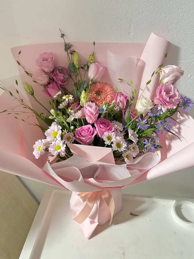 Hand-tied bouquet