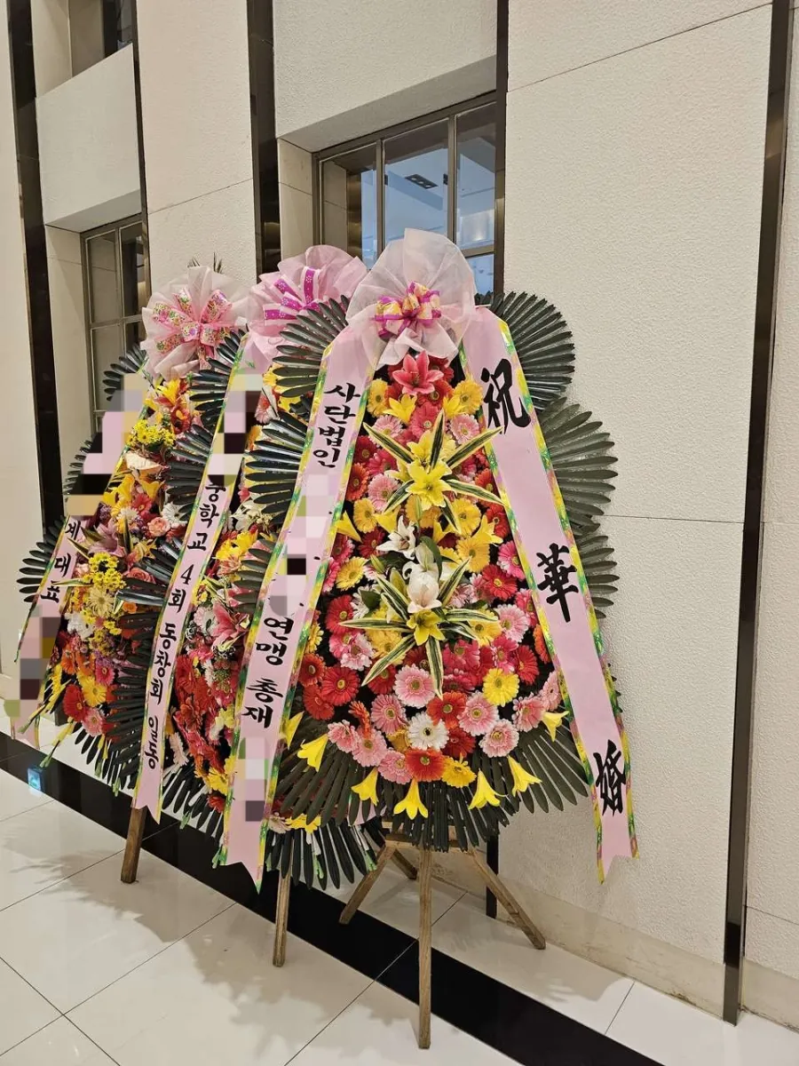 안양 파티오벨라에 배송한 축하화환 실물 사진 6